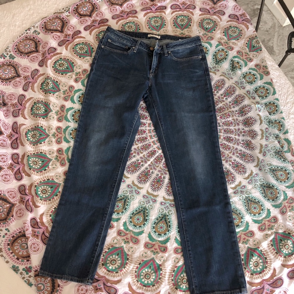 Levi’s 712 Slim Jeans